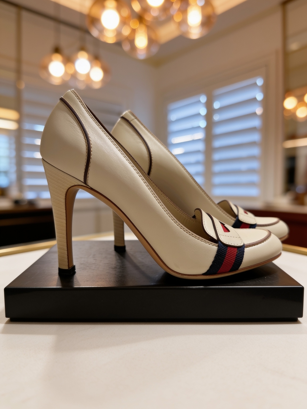 Vintage Gucci Cream Leather Heels with Navy & Red Web Stripe